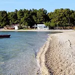 Διαμέρισμα By The Sea Pirovac, Sibenik - 13275