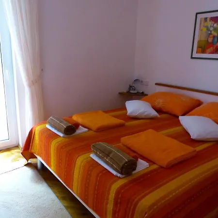 Appartement By The Sea Pirovac, Sibenik - 13275 *