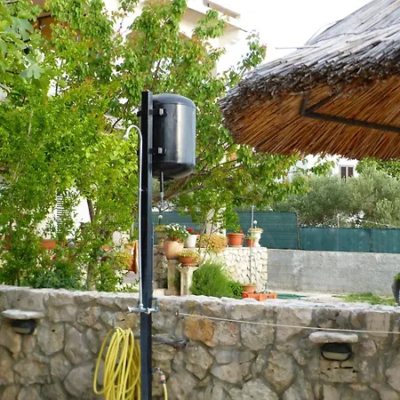 By The Sea Pirovac, Sibenik - 13275 *