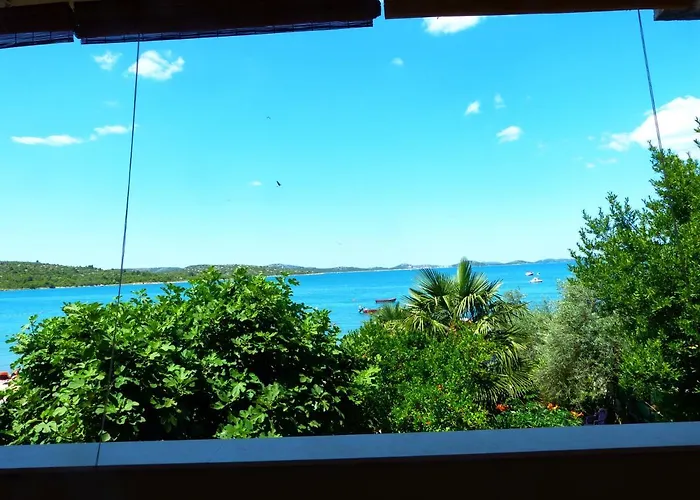 By The Sea Pirovac, Sibenik - 13275 * Pirovac