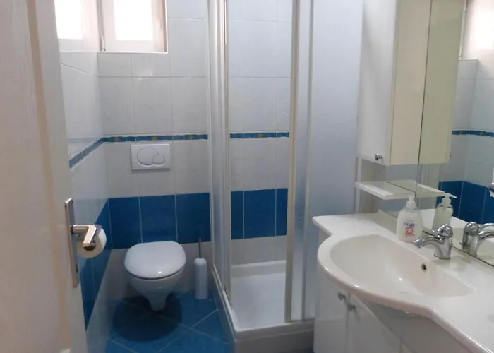 By The Sea Pirovac, Sibenik - 13275 بيروفاتش