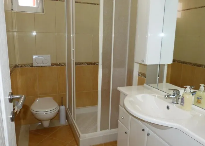 By The Sea Pirovac, Sibenik - 13275 بيروفاتش