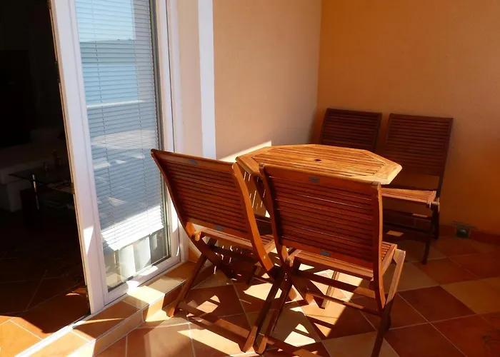 Lägenhet By The Sea Pirovac, Sibenik - 13275 *